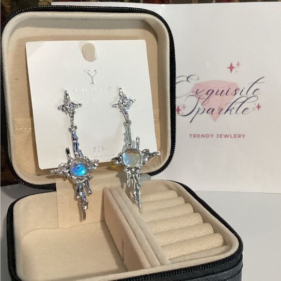 ⭐️SilverTone Cross Melting Moonstone Post back Earrrings. - Picture 5 of 16